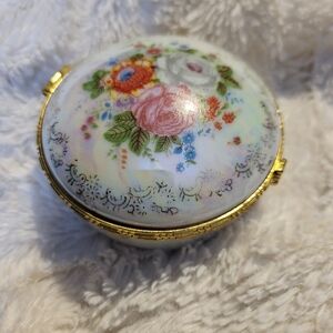 RETRO FLORAL JEWELRY DISH